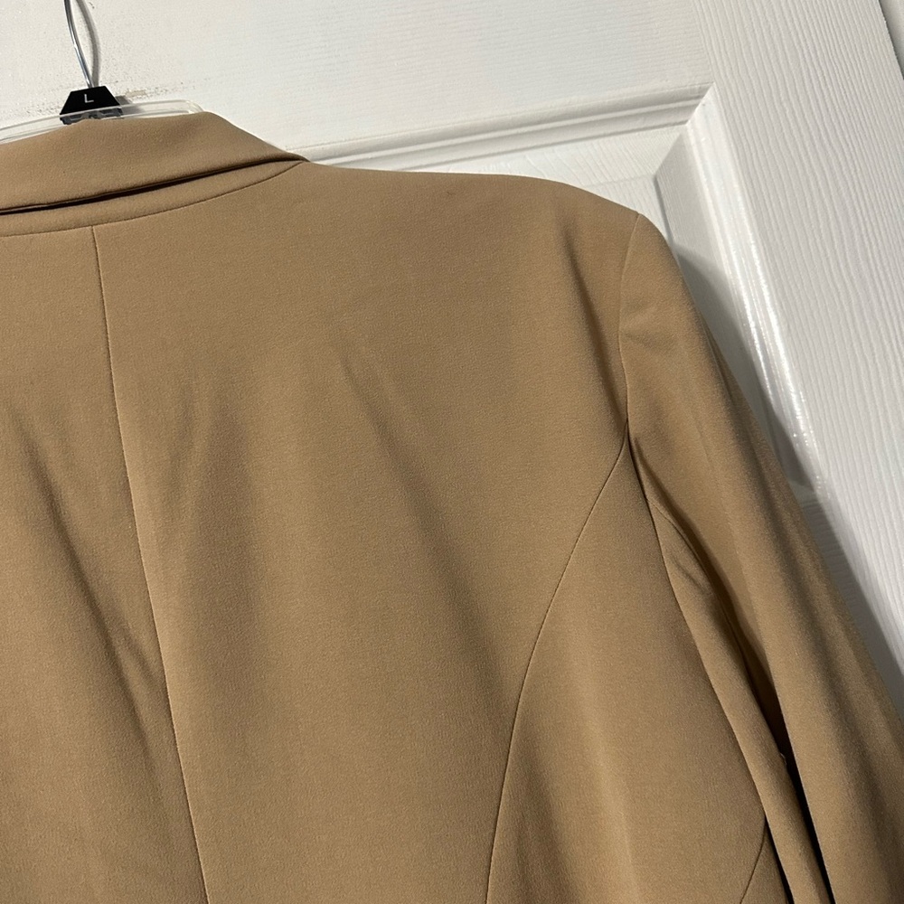 New York & Company Tan Blazer - Picture 13 of 16